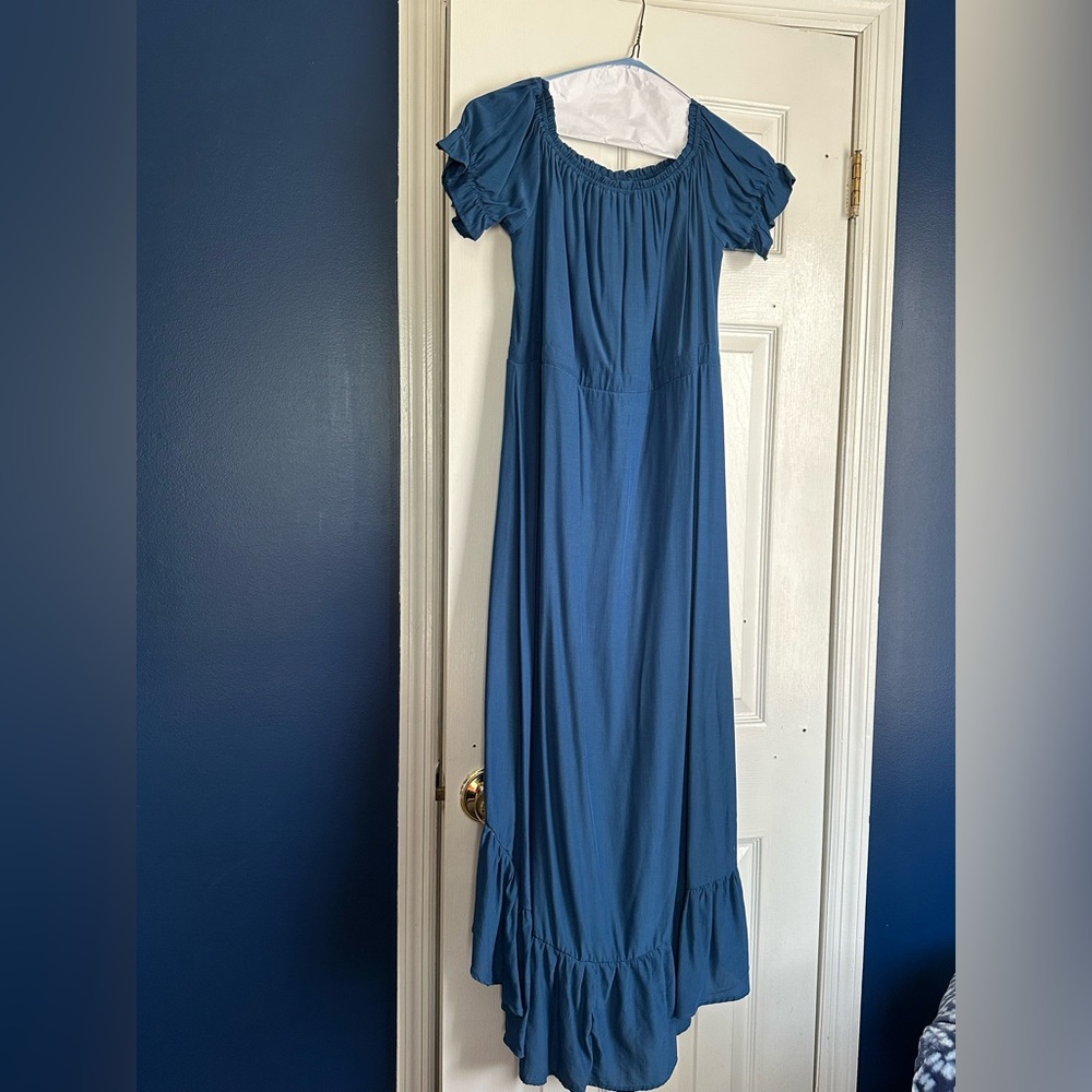 Blue dress